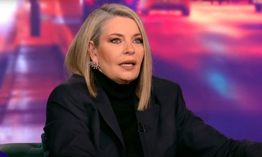 Μουτάφη: Ο γιος μου ξέρει δεν είμαι η βιολογική του μητέρα. Λέει μόνος του "εγώ είμαι μαύρος"