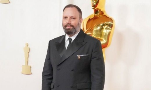 Χρύσες Σφαίρες:Οι φωτογραφίες που μοιράστηκε από τη βραδιά ο Λάνθιμος δεν είναι αυτές που περιμένεις