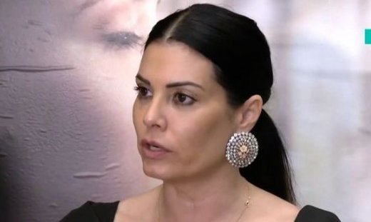 Κορινθίου: «Δε βάζω τελεία στην τηλεόραση. Δε βγαίνω στη σύνταξη... Έχω δεχτεί πολλές προτάσεις»