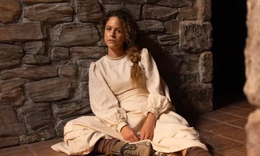 Έλλη Τρίγγου: Θα ήθελα να πιώ ένα κρασί με την Καρέζη και να την ακούω να μου αφηγείται ιστορίες