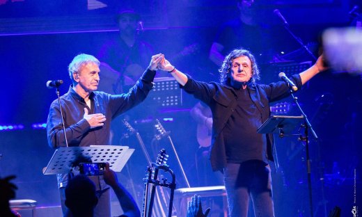 Γιώργος Νταλάρας-Βασίλης Παπακωνσταντίνου- Τελευταία παράσταση Παρασκευή 30 Ιανουαρίου