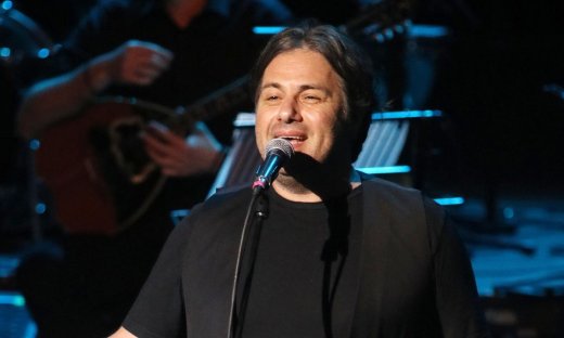 Μάνος Πυροβολάκης: Όταν κάνεις δικά σου παιδιά αγαπάς πιο πολύ και τα παιδιά όλου του κόσμου