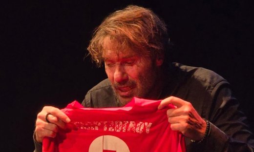 Στράτος Τζώρτζογλου: Μετά τον χωρισμό, επιστρέφει στο θέατρο