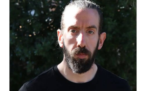 Ηλέκτρα – Τάσος Τζιβίσκος: Μέσα από τους χαρακτήρες που ενσαρκώνω, αναπνέω και εκφράζομαι