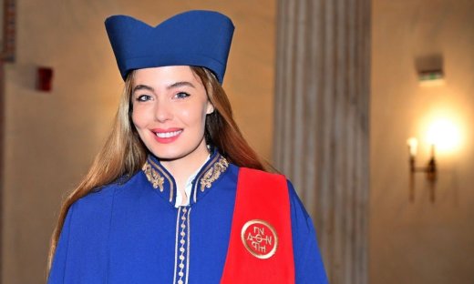 Αντωνία Καλλιμούκου: Πήρε το πτυχίο της Νομικής! Φωτό από την ορκωμοσία της