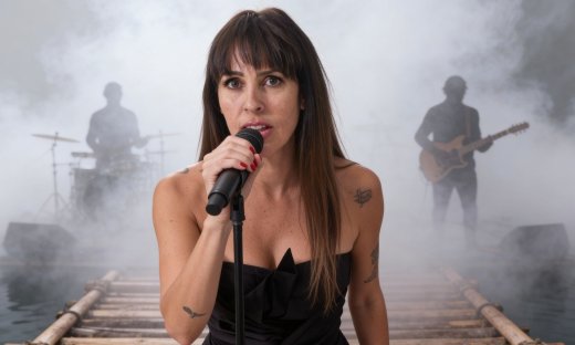 Η Σαλίνα Γαβαλά στο gossip-tv για τον Α' Ημιτελικό του Sing For Greece: Έξυπνο το τραγούδι του Akyla