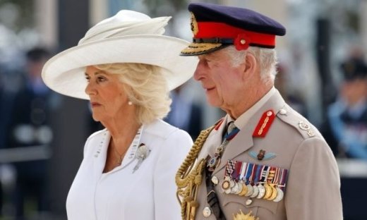 «Σήκω, βασίλισσα Κέιτ» -  Ο τίτλος που εκνεύρισε την Καμίλα!