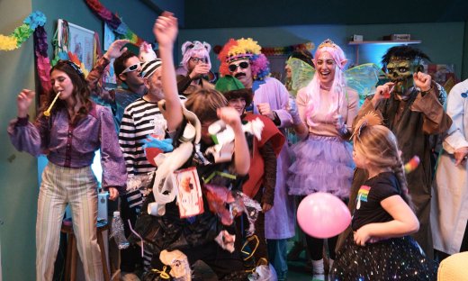 Έχω παιδιά: Backstage του αποκριάτικου επεισοδίου της σειράς του MEGA