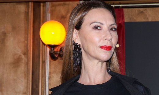 Δώρα Χρυσικού: «Με πήρε ο ογκολόγος και μου είπε “είσαι ελεύθερη νόσου”, ήταν σαν να ξαναγεννήθηκα»