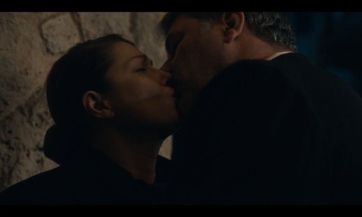 Porto Leone: Το παθιασμένο φιλί της Γαλήνης με τον Γιάμαρη αλλάζει τα πάντα