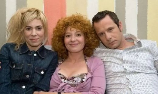 «Παγώνει» το reunion της σειράς «Υπέροχα Πλάσματα»