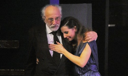 Λυκουρέζου: «Προσπάθησα πολύ να αγαπήσω τον πατέρα μου... Δεν ταιριάζουμε... Δεν έχουμε καμία σχέση»