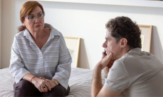 Ντεμίρη: Με τον Δημήτρη Λάλο έχουμε κάνει δύσκολες σκηνές, είναι συγκινητικός ο τρόπος που βοηθάει