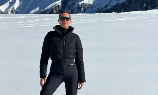 Βίκυ Καγιά: Για σκι με τον Ηλία Κρασσά και τα παιδιά τους! Οι βουνοκορφές, τα σαλέ & τα snow angels