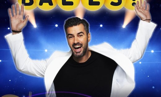 The Quiz with Balls: Η ανακοίνωση του ΣΚΑΙ για το πιο φρέσκο και... δροσερό game show