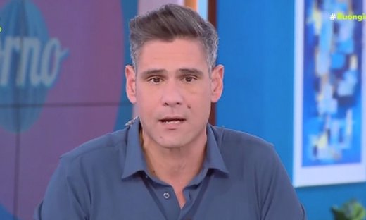 Δημήτρης Ουγγαρέζος: «Μικρός έπαιζα τένις. Ήμουν άθλιος, με φωνάζανε... μπιφτέκι»