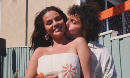 Σελένα Γκόμεζ: Η τρυφερή ευχή στον Μπένι Μπλάνκο για τα γενέθλιά του & οι φωτό από τον γάμο τους