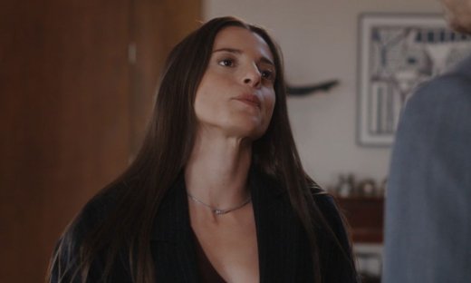 Η γη της ελιάς: Η Ισμήνη γεννάει πρόωρα και σχεδιάζει να αρπάξει το μωρό και να φύγει