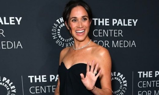 «Χρυσή» Μέγκαν Μαρκλ: Μια selfie και γιόγκα μαζί της κοστίζουν κάτι περισσότερο από 3.000 δολάρια