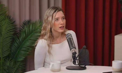 Γιολάντα Καλογεροπούλου: «Μου έγραφαν "πού πας με ένα παιδί; Θες και γκόμενο"»