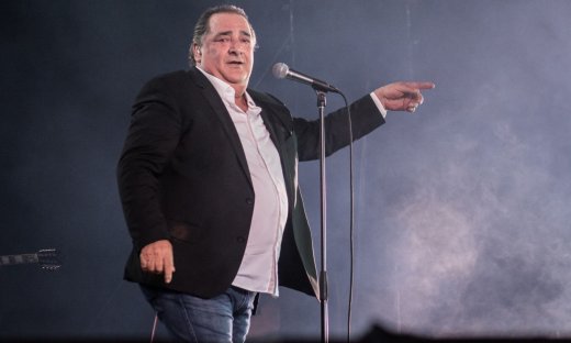 Συγκίνηση στους fans του Βασίλη Καρρά με το νέο τραγούδι, 2,5 χρόνια μετά τον θάνατό του