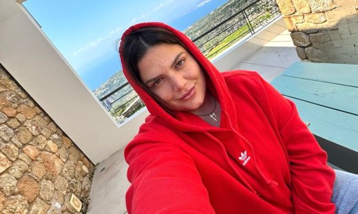 Νηστεύεις; Η Δανάη Μπάρκα έδωσε την πιο νόστιμη και απλή συνταγή για χορταστικό πρωινό