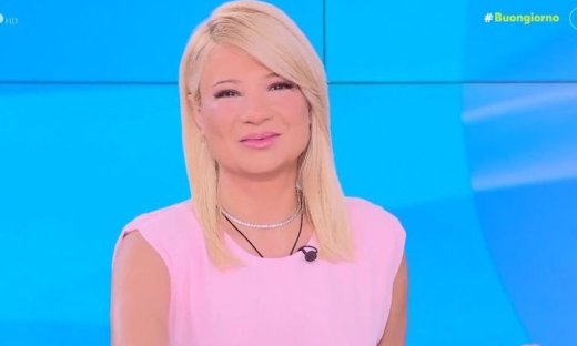 Φαίη Σκορδά για τον γάμο της: «Δεν έχω κρύψει τίποτα – Ευχαριστώ για τις ευχές»