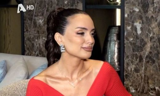 Ελπίδα Ιακωβίδου: «Ήταν συνειδητή η απόφαση να αφήσω τη δουλειά & την πατρίδα μου για τον Καλημέρη»