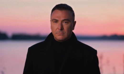 Αντώνης Ρέμος: Νo1 και στα ραδιόφωνα η «Δευτέρα»