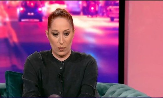 Κόρα Καρβούνη: «Με στενοχώρησε ότι με έβρισαν κυρίως γυναίκες»