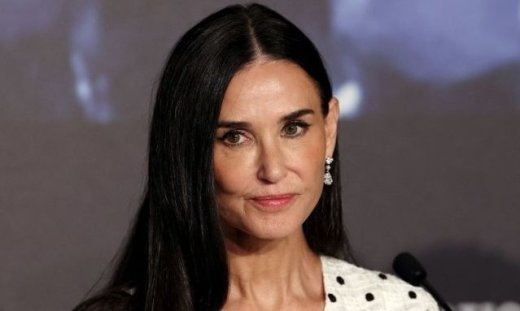 Η Ντέμι Μουρ δεν κρατάει πια κακία στον Άστον Κούτσερ για τον χωρισμό τους