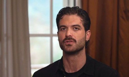 Άρης Μουγκοπέτρος: «Απέσυρα τις κατηγορίες ενάντια στον φίλο μου που μου έδωσε την κροτίδα»