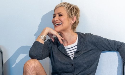 Κωνσταντίνα Μιχαήλ: Ο χρόνος είναι επινόηση, ένα νούμερο. Εγώ παραμένω ανήσυχο πνεύμα