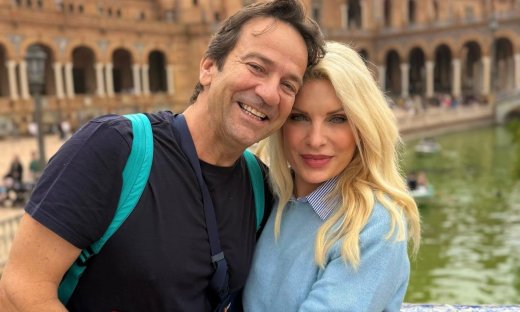 Ελένη Μενεγάκη & Ματέο Παντζόπουλος ποζάρουν μαζί ξανά μετά από καιρό και εύχονται για το Πάσχα