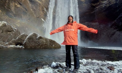 Ευγενία Σαμαρά: «Πλημμύρισε» το Instagram της με καταρράκτες και μαγικές εικόνες από την Ισλανδία