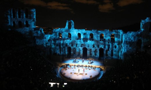 Ηρώδειο: Με αυτόν τον κορυφαίο καλλιτέχνη θα ολοκληρώσει το πρόγραμμά του πριν το κλείσιμο