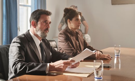 Σύγκρουση: Backstage φωτογραφικό υλικό από το νέο ερωτικό δικαστικό θρίλερ του Mega