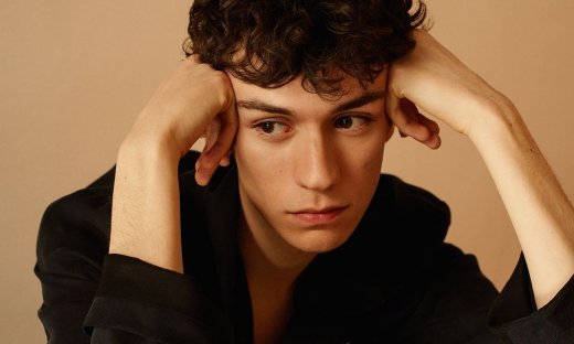 Eurovision 2026 - Τσεχία: Ο Daniel Zizka, η νέα πολλά υποσχόμενη φωνή της Πράγας