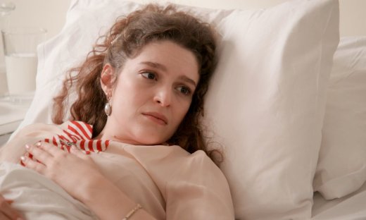 Grand Hotel: Ο γάμος Πέτρου και Μαρίνας διαλύει την Αλίκη