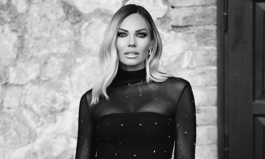 Ιωάννα Μαλέσκου: Η μεγάλη αλλαγή στο λουκ της με κοντό καρέ-«Δεν κόβω μόνο μαλλί αλλά και ανθρώπους»