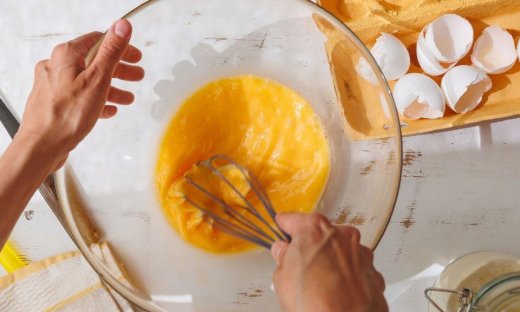 Η αλήθεια πίσω από τα scrambled eggs των ξενοδοχείων – «Ίσως να μην τα πάρετε ποτέ ξανά»