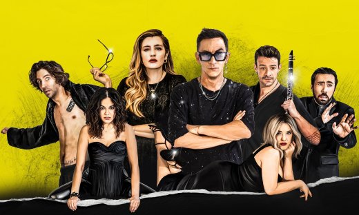 Η «Οικογένεια Τσεκμέ» ταξιδεύει σε όλη την Ελλάδα