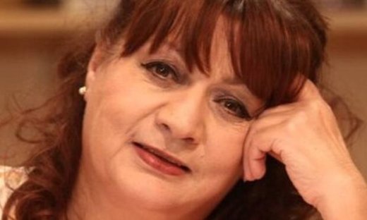 Μαίρη Ραζή: «Τι θα πει απιστία; Κανένας μας δεν είναι κτήμα κανενός»