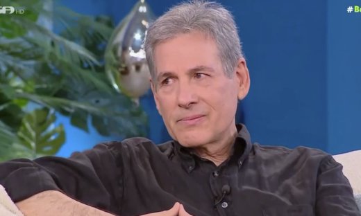 Συγκινήθηκε στον αέρα ο Θάνος Καληώρας: «Το μεγαλύτερο παράσημο στη ζωή μου είναι ο γιος μου»