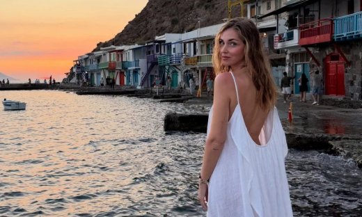 Ξετρελαμένη με τη χώρα μας η Κιάρα Φεράνι: «Ελλάδα σ’ αγαπώ. Ανυπομονώ να γυρίσω κοντά σου»