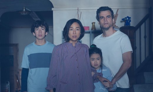 The Last House – Λίγο πριν την πρεμιέρα στο Netflix όσα πρέπει να ξέρεις για το sci-fi θρίλερ