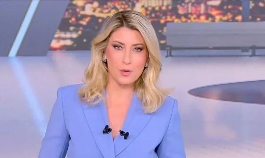 Σία Κοσιώνη: Το συγκινητικό αντίο στη Μαίρη Λίντα μέσα από μια οικογενειακή ιστορία των νονών της