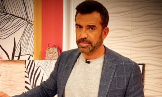 Στέφανος Κωνσταντινίδης: Έκανε «βουτιά» στα 48 του μαζί με τα παιδιά του