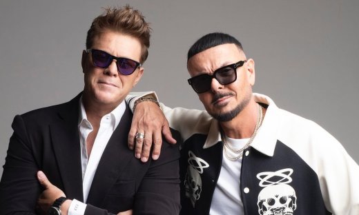 Χρήστος Χολίδης-NIVO: Στα backstage της φωτογράφισης αφίσας πριν την πρεμιέρα τους στο «Bodega»