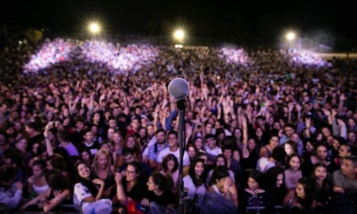 Φιλανθρωπική συναυλία στο Κατράκειο με τη συμμετοχή δεκάδων καλλιτεχνών